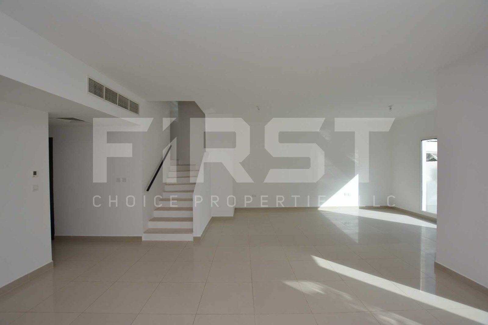 Internal Photo of 5 Bedroom Villa in Al Reef Villas 348.3 sq.m 3749 sq.ft (120).jpg